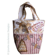 Load image into Gallery viewer, A Bee's Life Bag Pattern