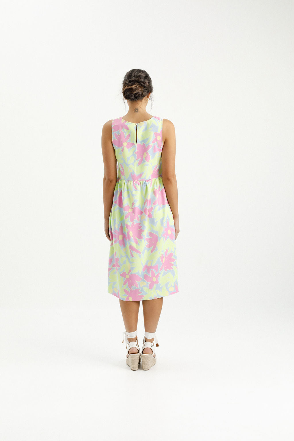 Vita Dress Lime Daisies