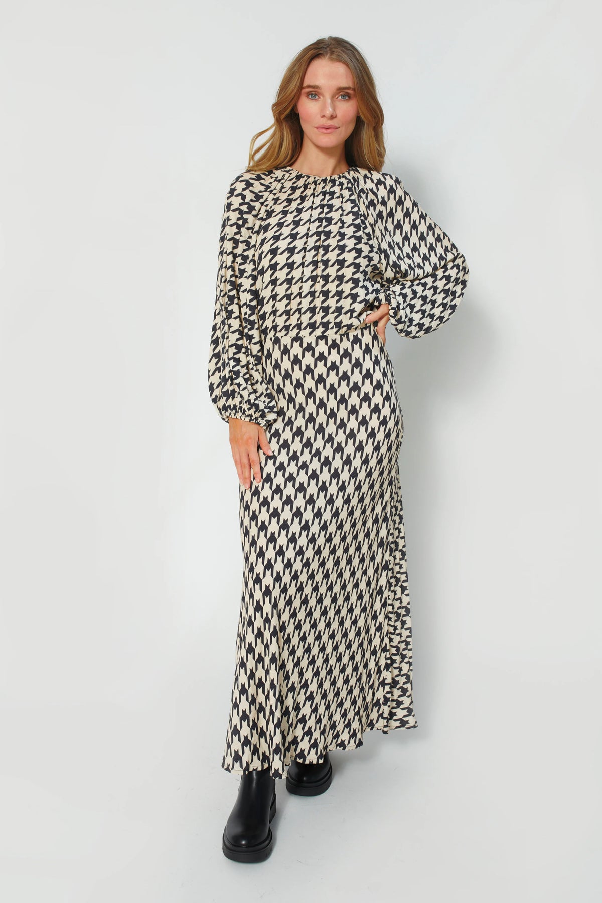 Blakely Dress Black/White Houndstooth