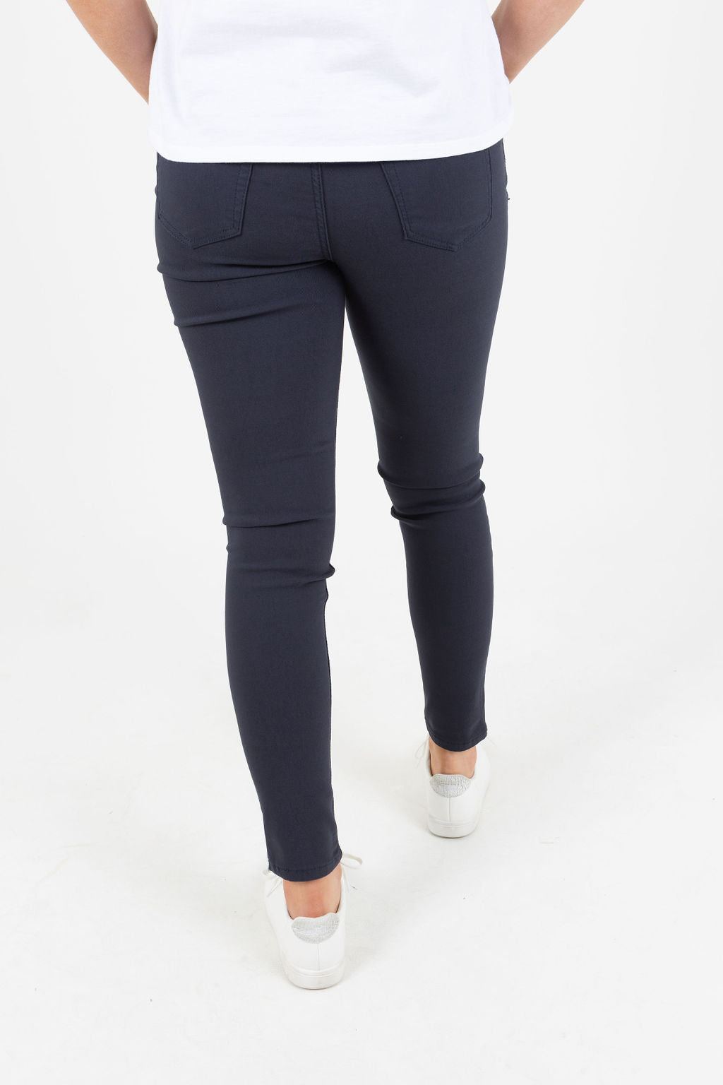 Kelly Navy Stretch Jean