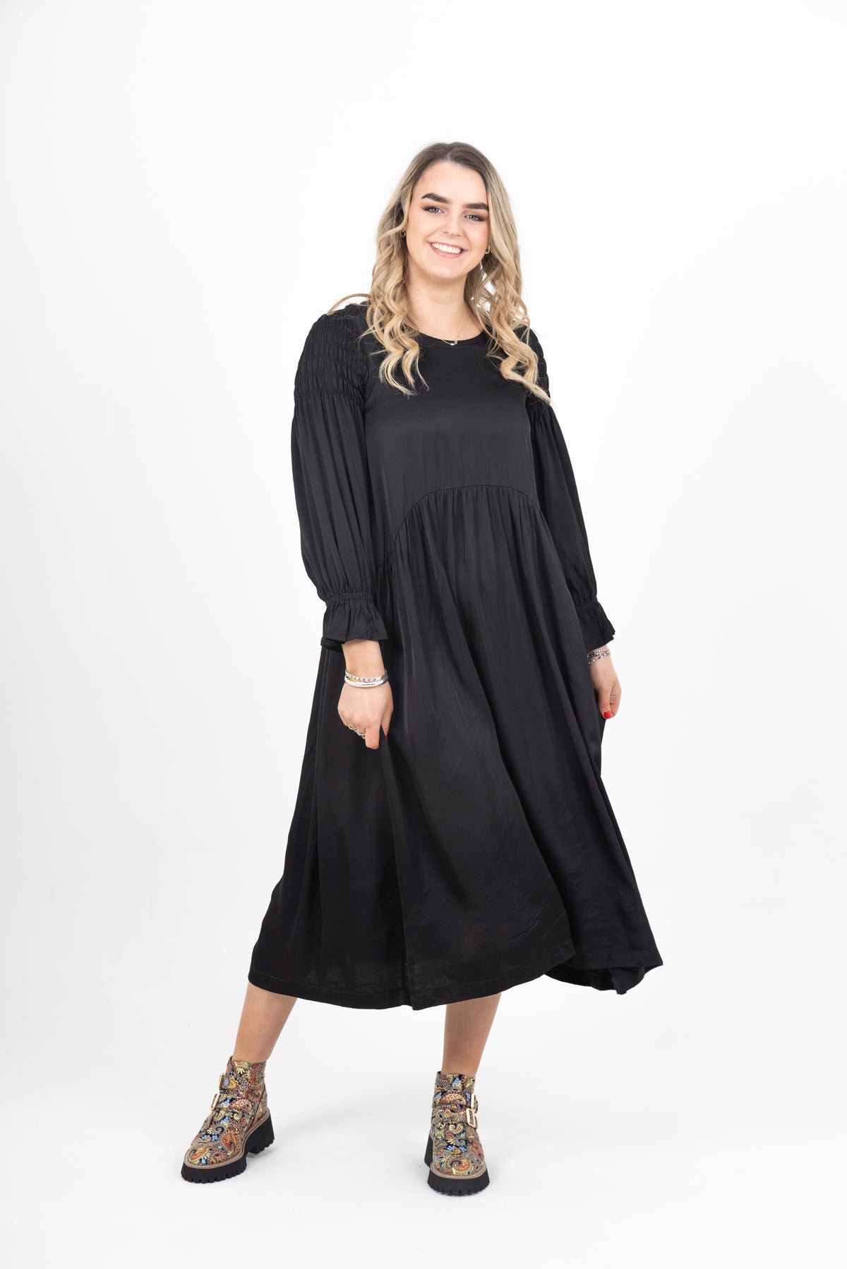 Chester Dress Black