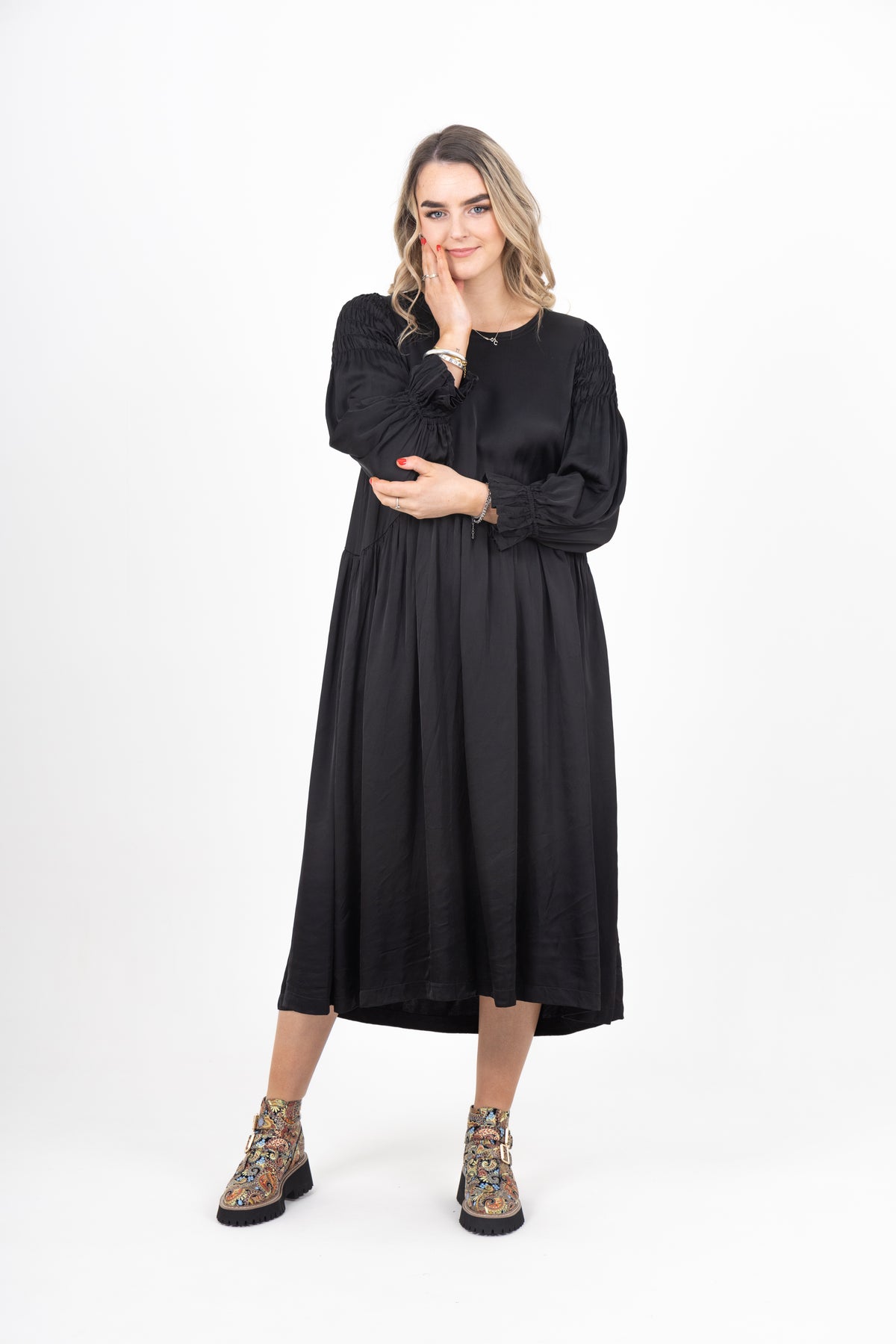 Chester Dress Black