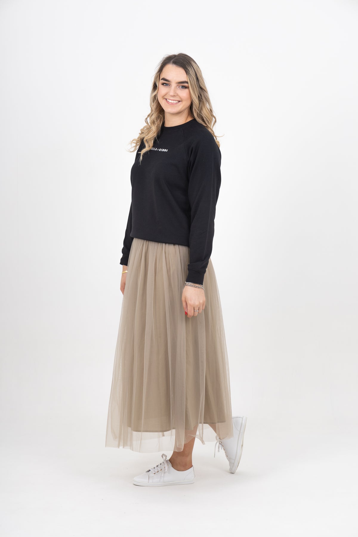 Tully Skirt Bone