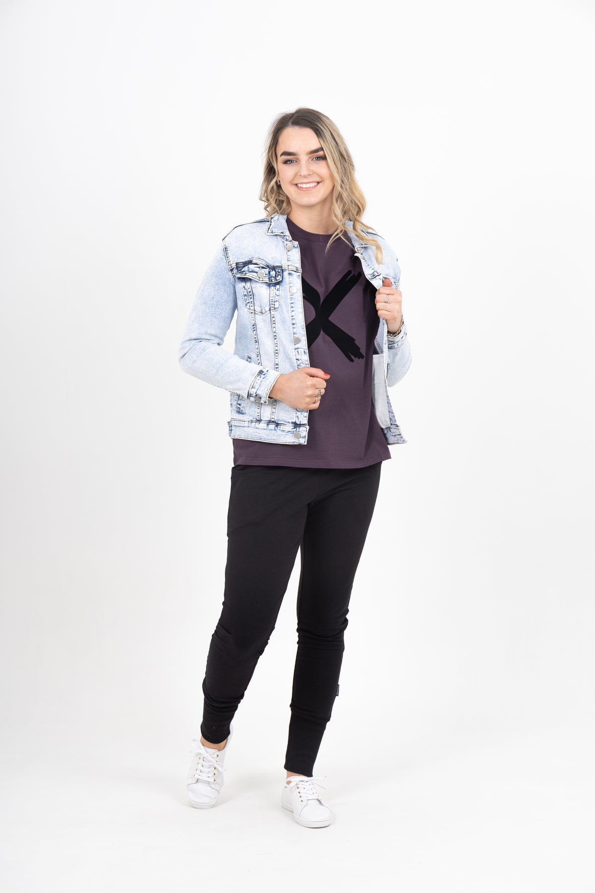 Classic Denim Jacket Snow Wash