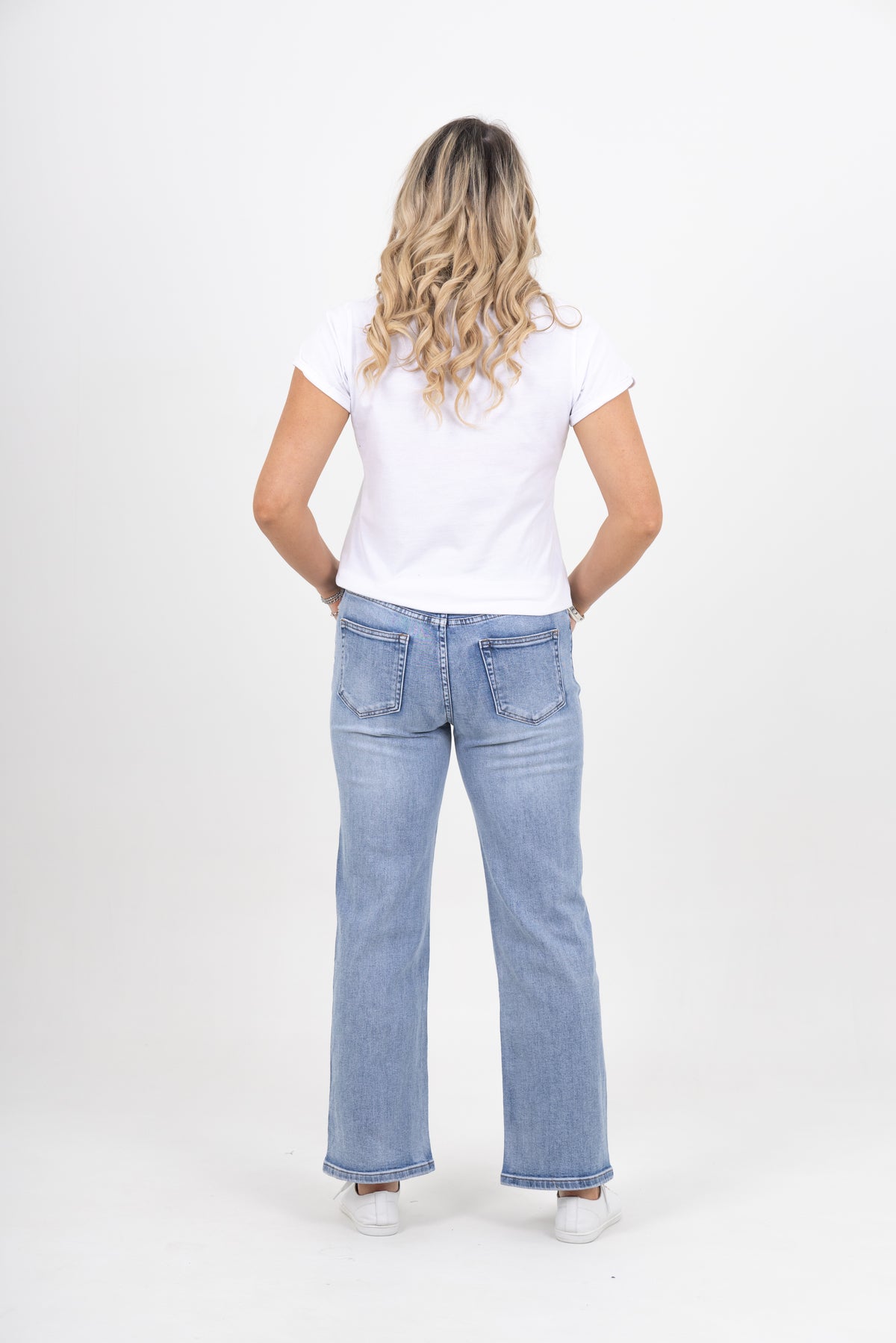 Barton Wide Leg Jean Stonewash