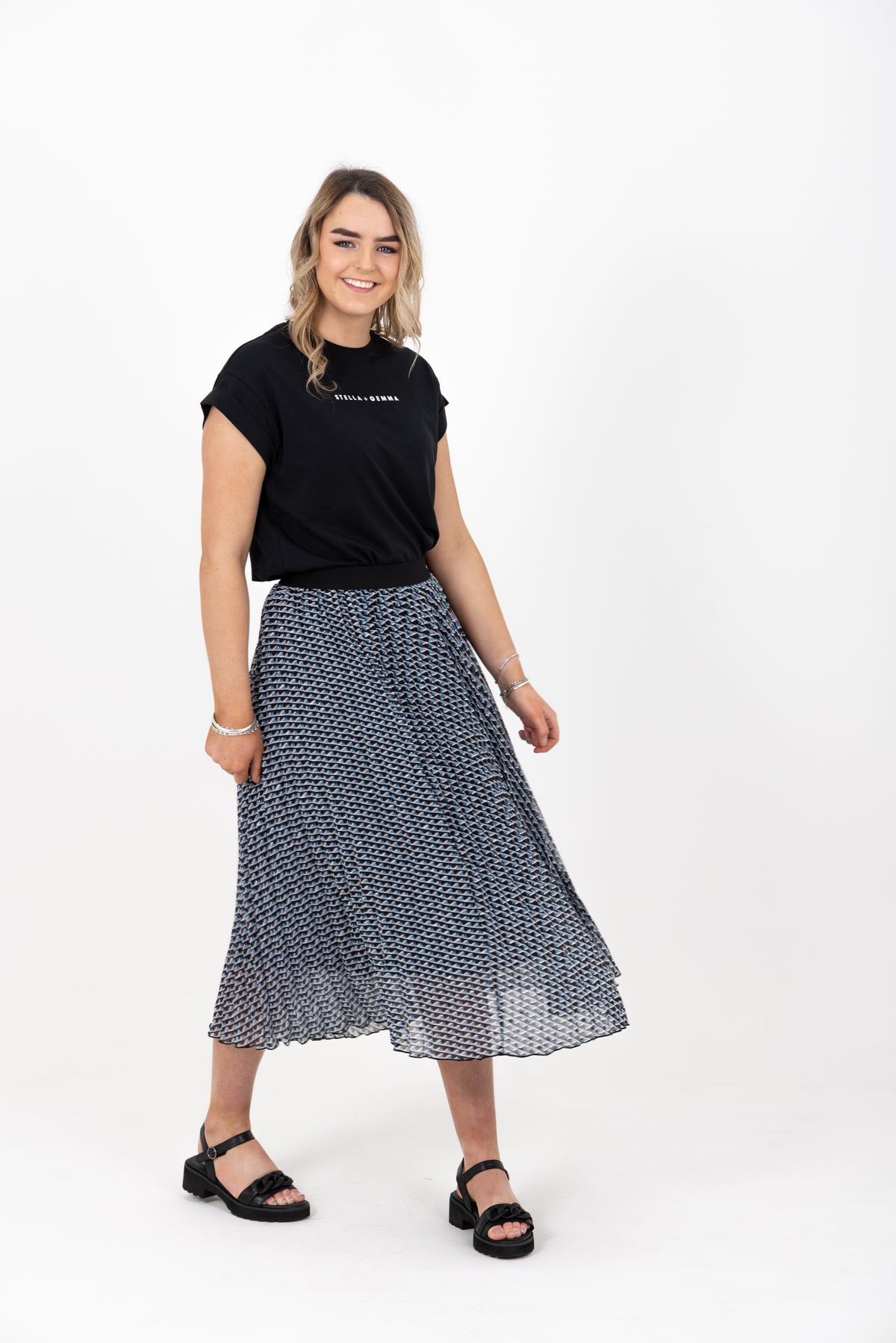 Sunray Pleated Skirt Graphic Blue