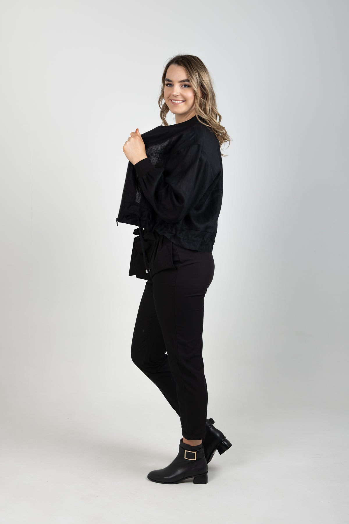 Keen Jacket Black Linen - EXCLUSIVE TO MINT