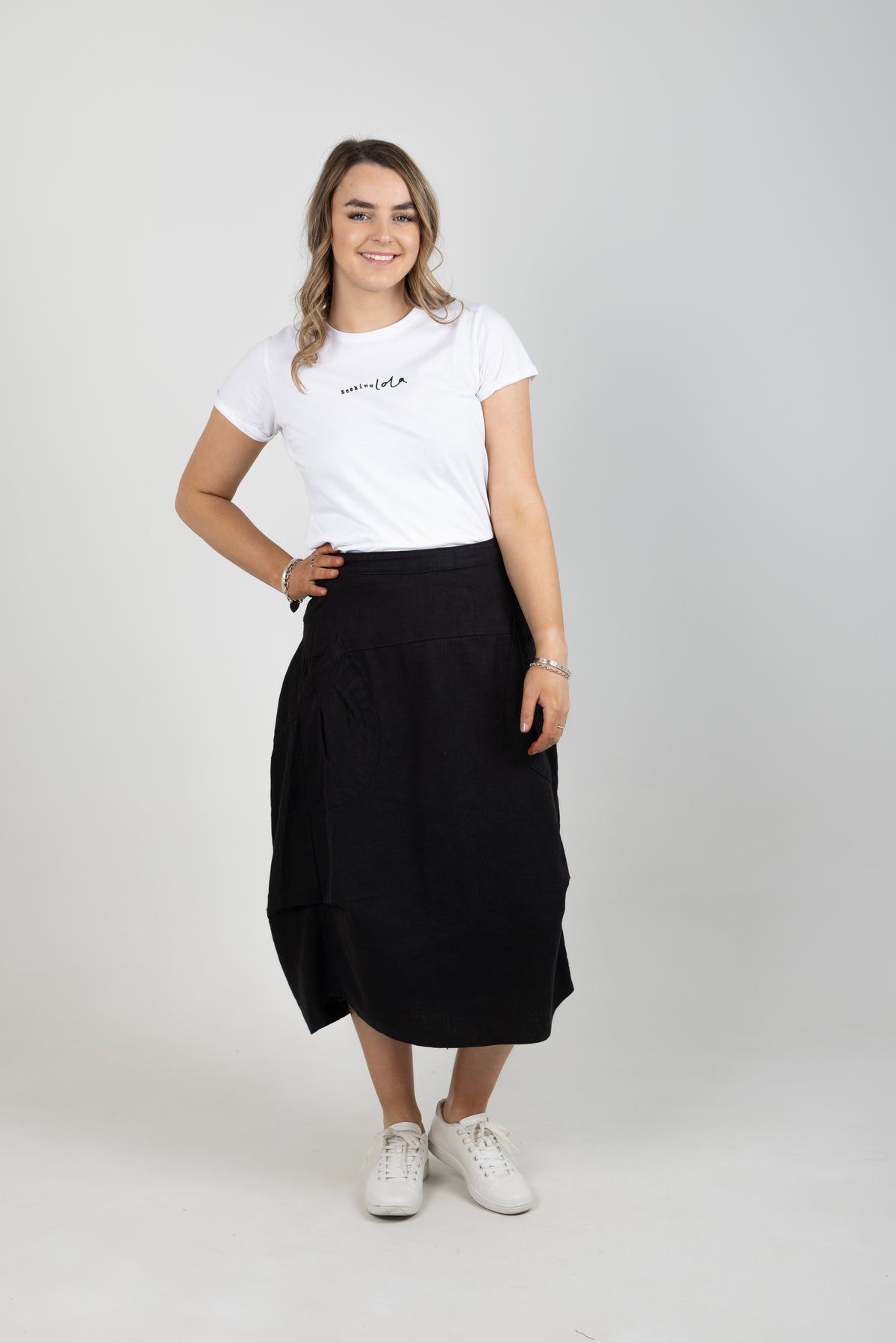 Milwaukee Fiesta Skirt Black in Slub Linen