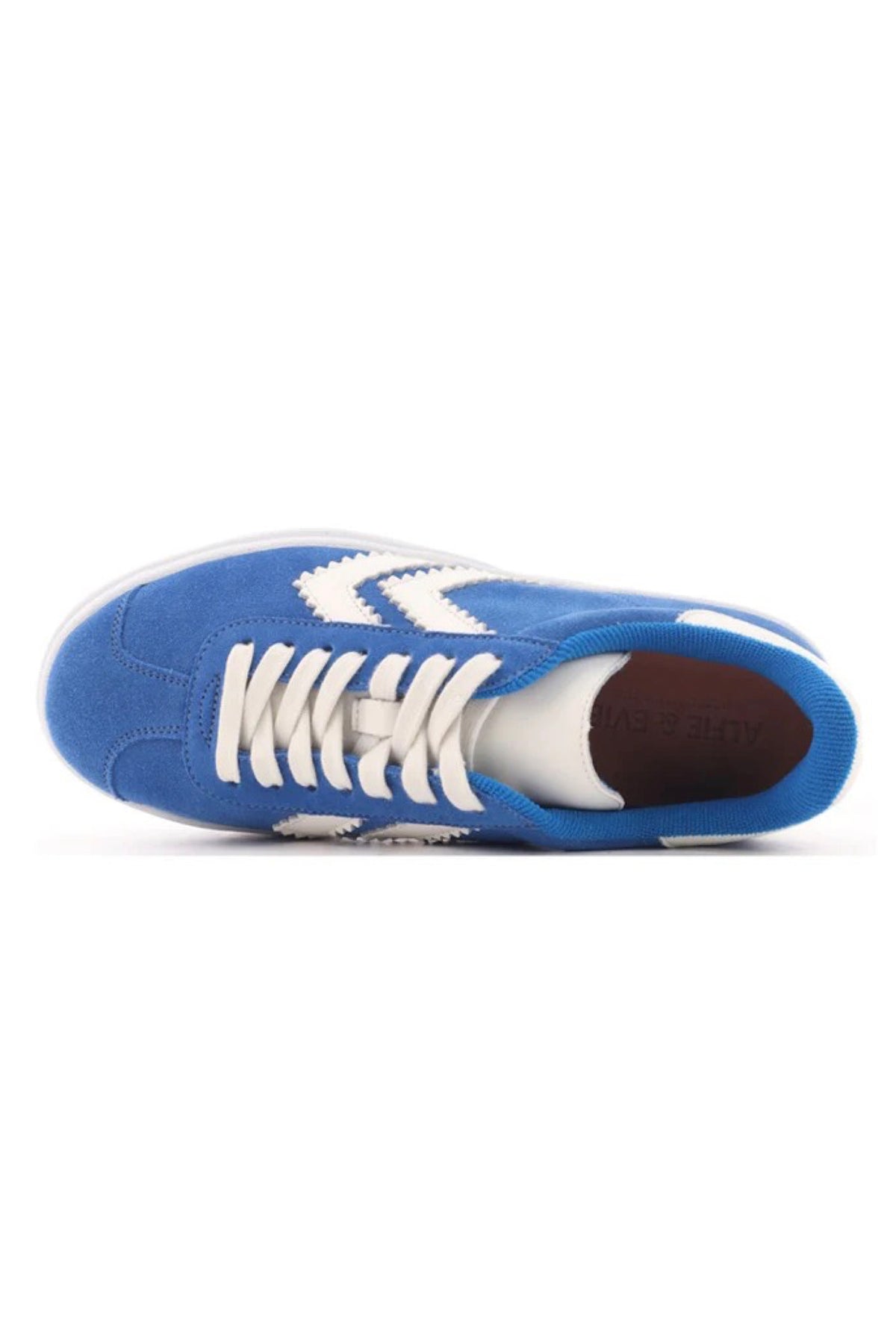 Ignite Blue/White Sneaker