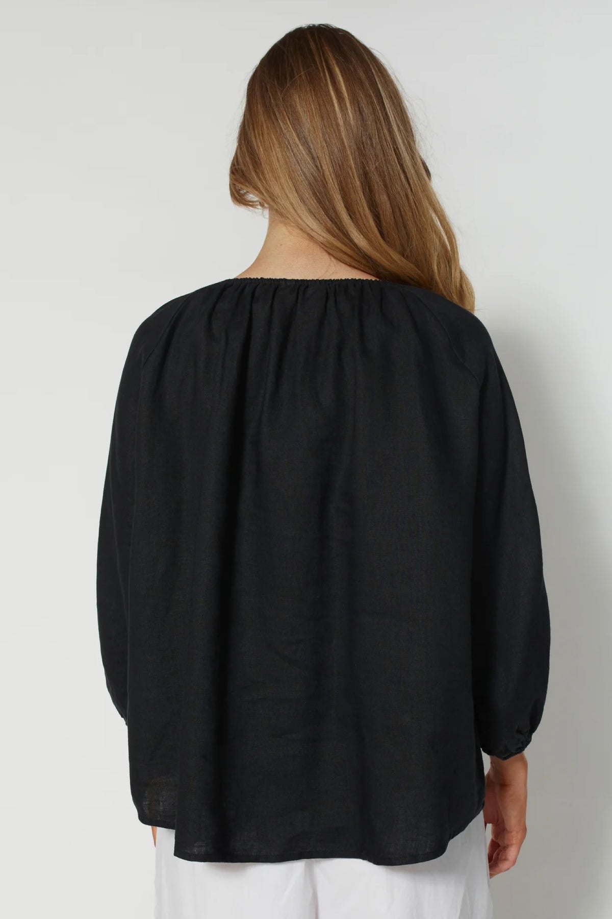 Vashiti Top Black