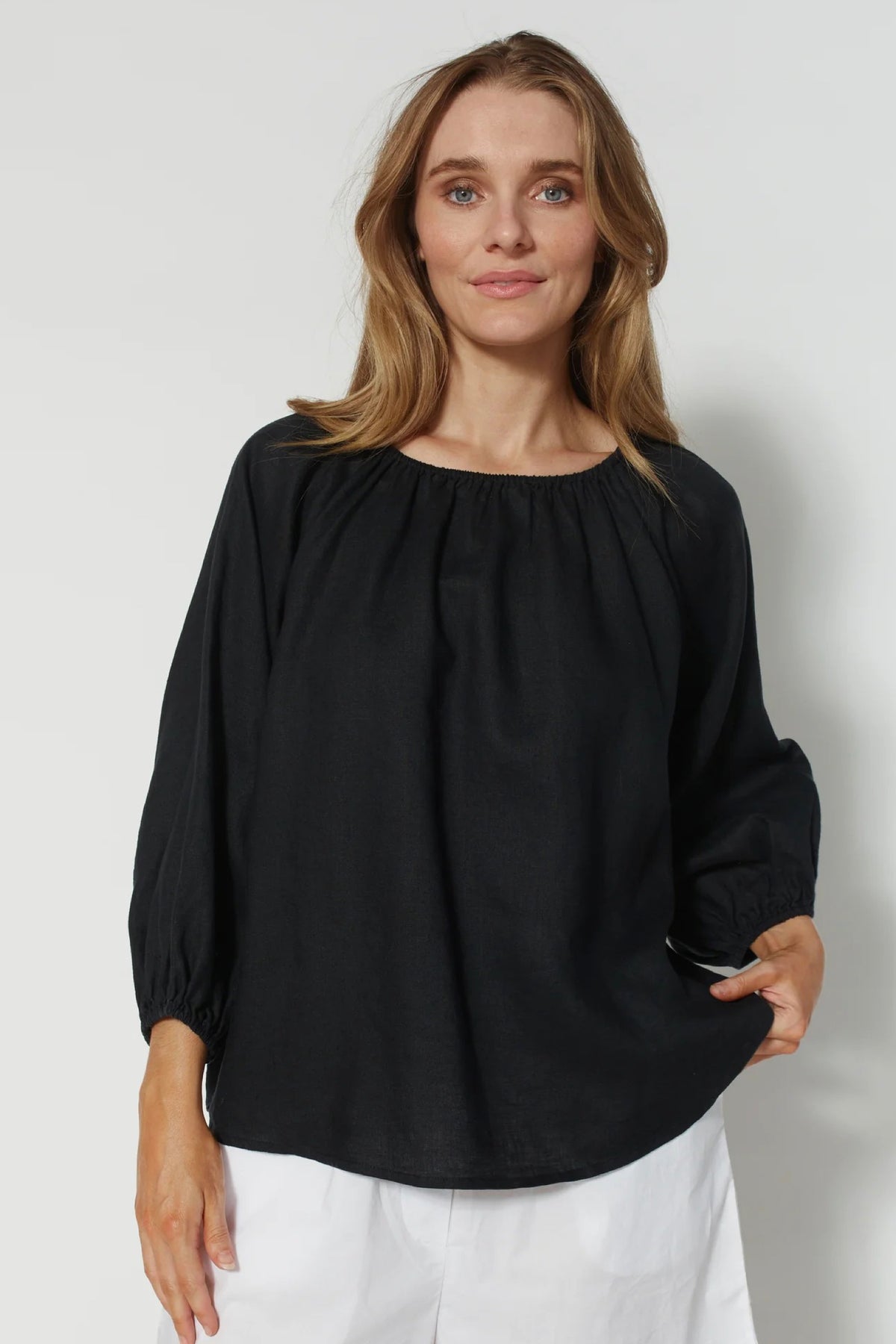 Vashiti Top Black