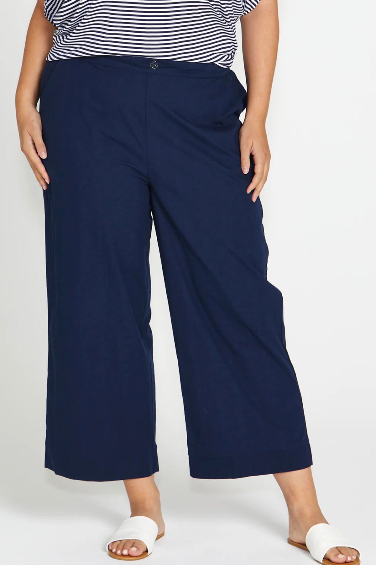 Montague Pant Navy