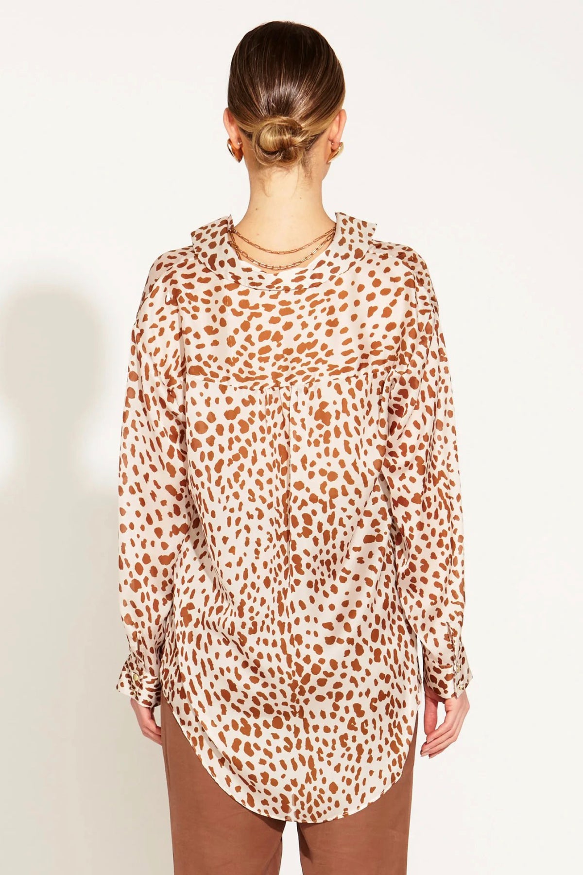 True To Life Collared Shirt Giraffe Print