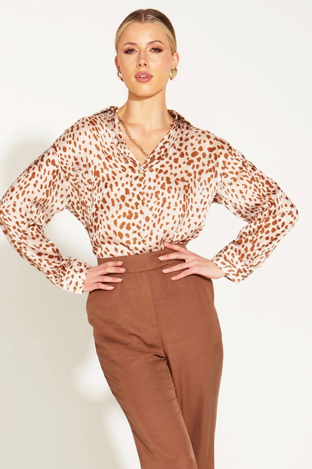 True To Life Collared Shirt Giraffe Print