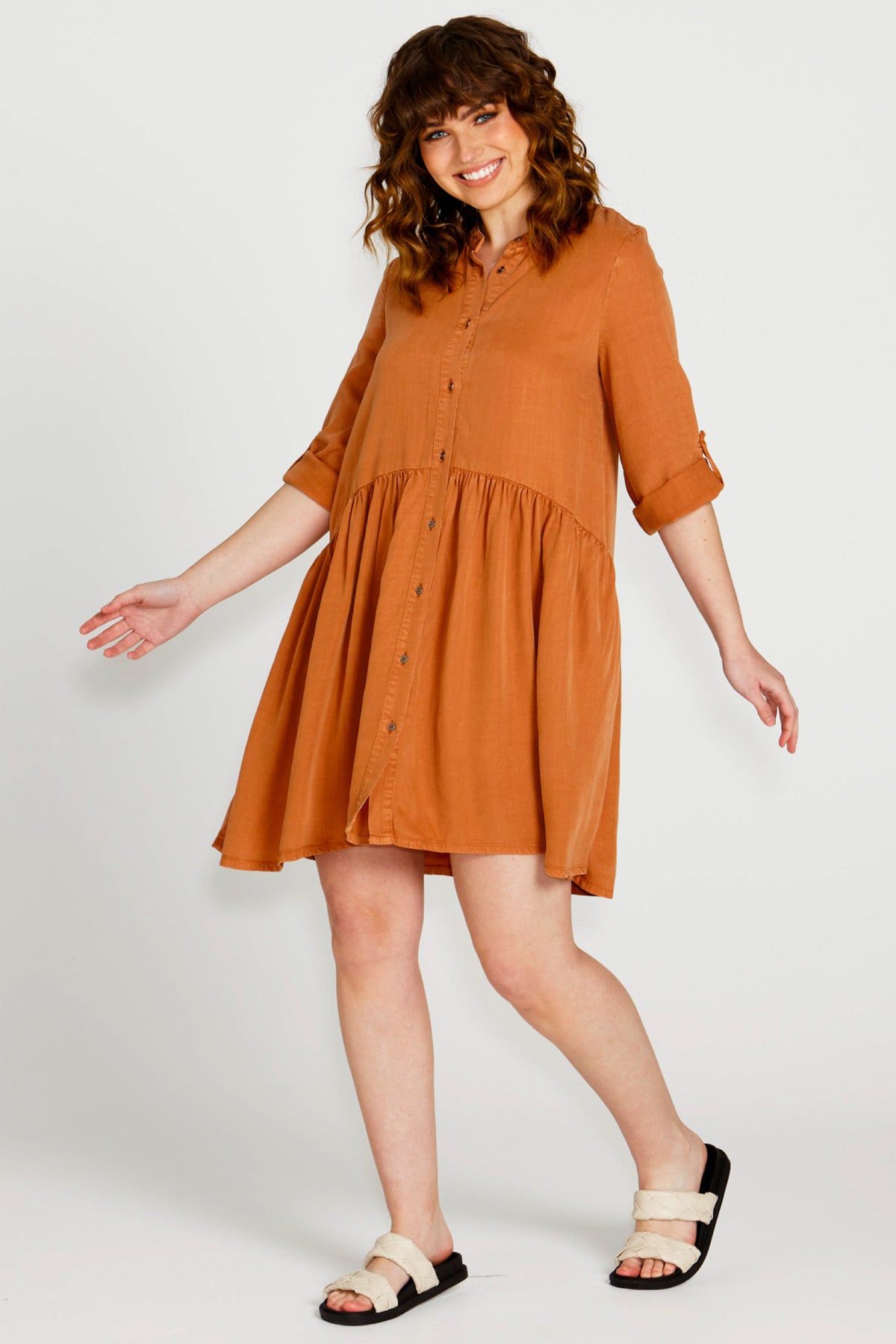 Zahlia Shirt Dress Sandy Tan