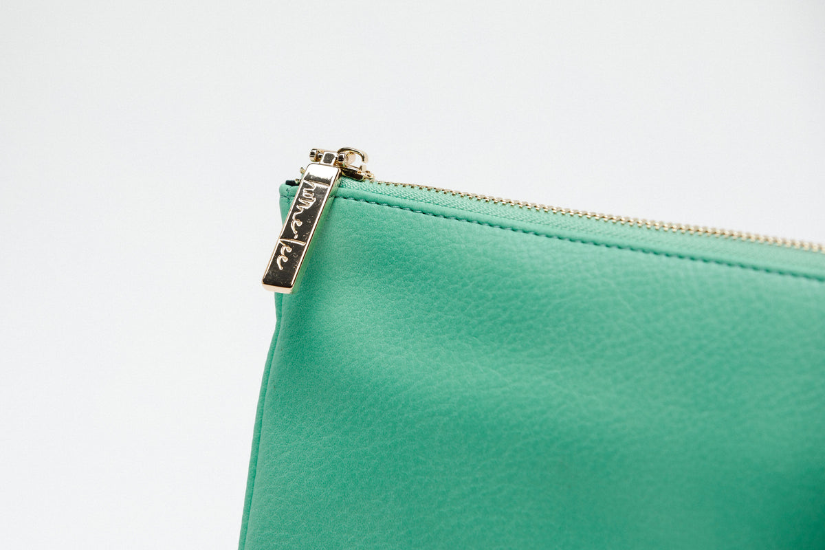 Oversized Clutch Mint