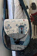 Load image into Gallery viewer, Robin Cottage Bag Pattern