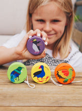 Load image into Gallery viewer, Wooden Yoyo Green - Tui